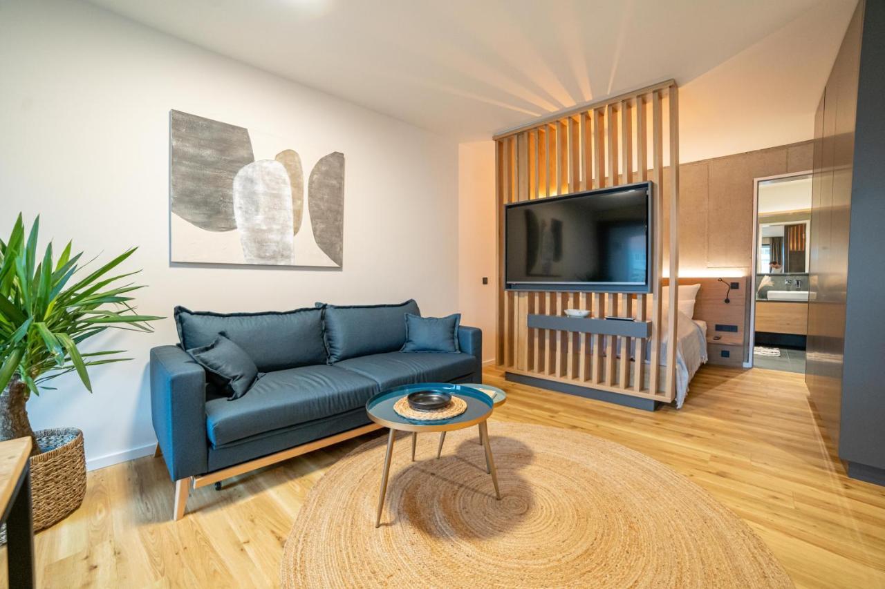 Full House Premium Apartments イェーナ エクステリア 写真