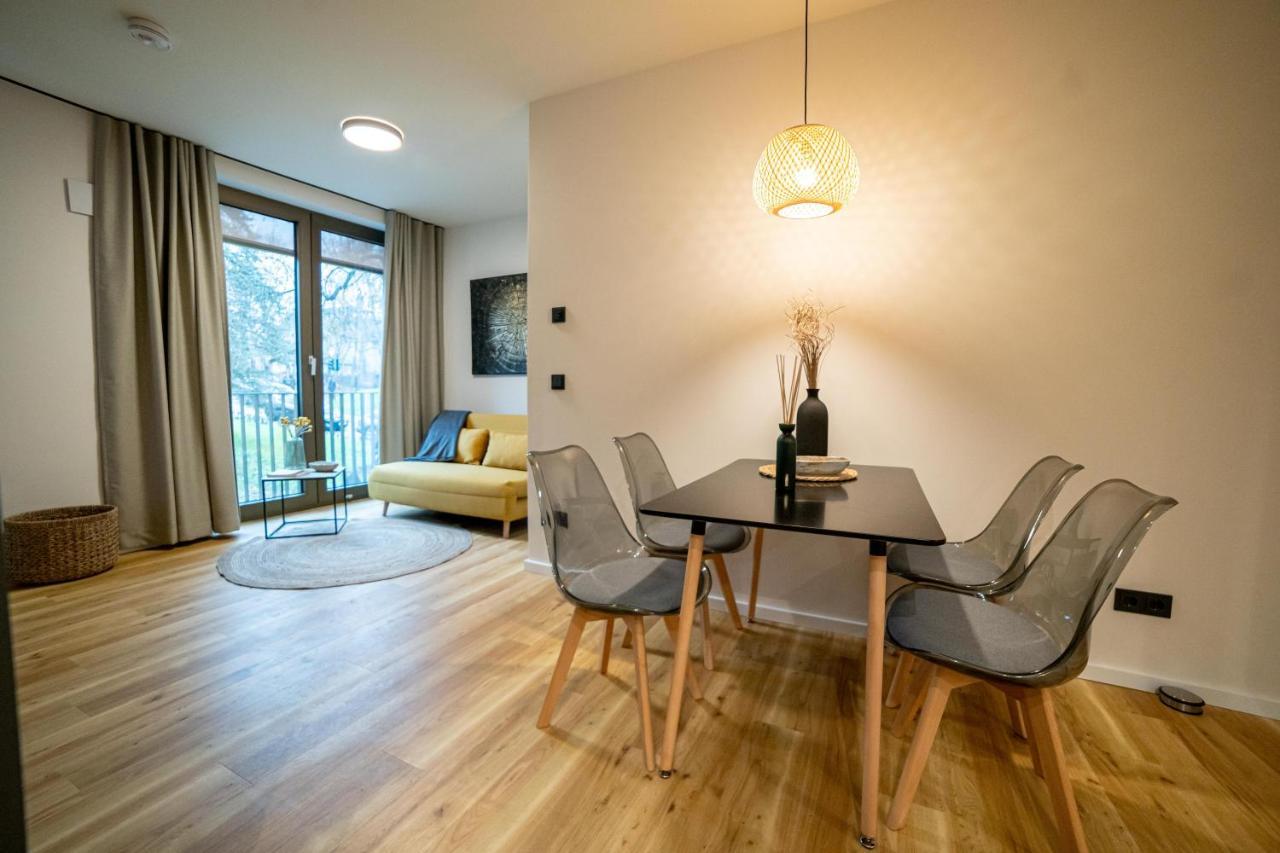 Full House Premium Apartments イェーナ エクステリア 写真